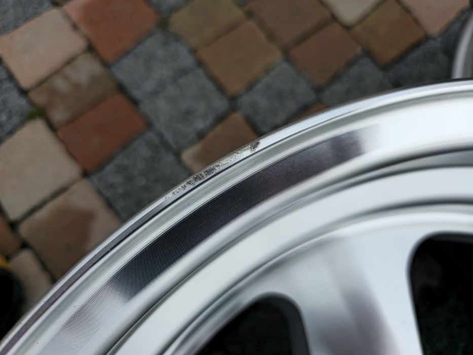 Japan Racing JR15 16 цола 4x108 9J