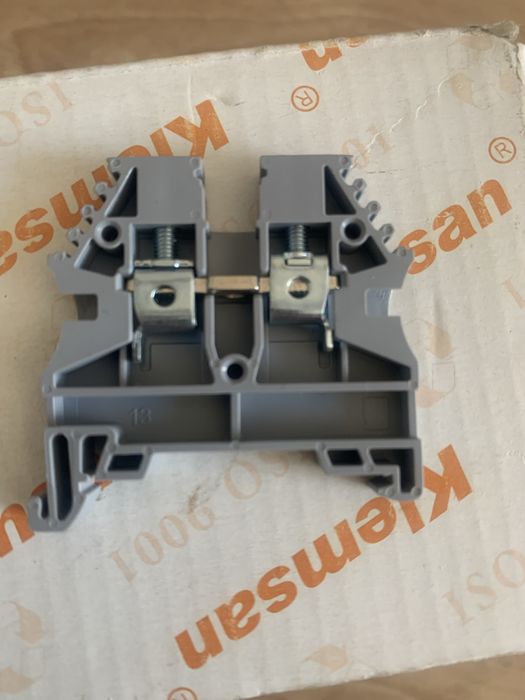 Клемма AVK 4 750V 32A 4mm2. Klemsan