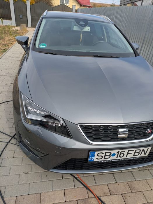 Vand Seat Leon  Culoare gri