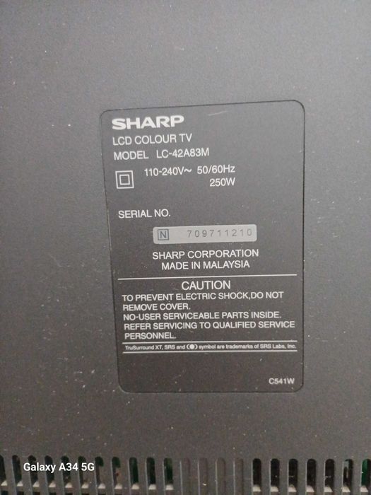 Телевизор SHARP, диагональ 108 см
