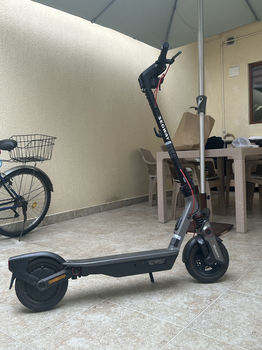 Trotineta Segway Ninebot F3 Pro