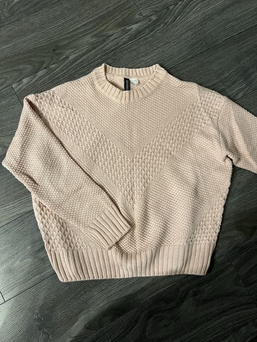 Пуловери различни модели