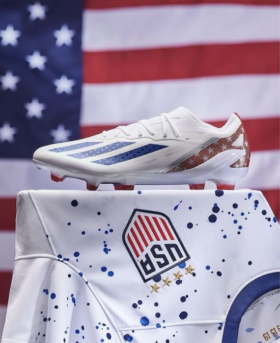 Продам профессиональные бутсы