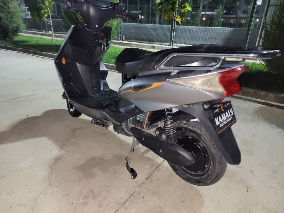 Sotiladi Kamals skuter