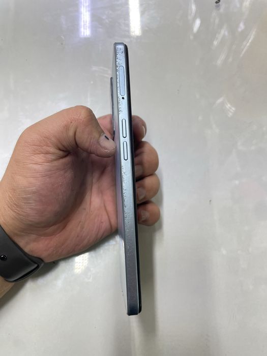 Oppo A57s в идеальном состояний