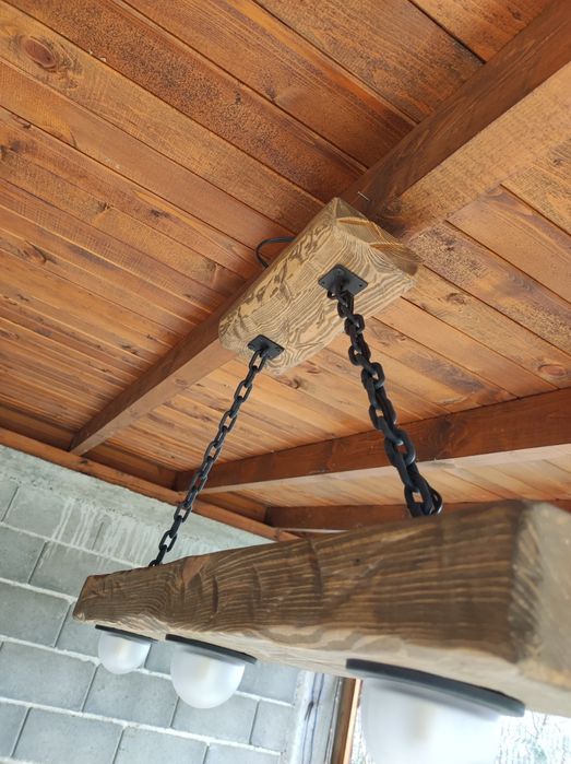 Абажур от масивно дърво