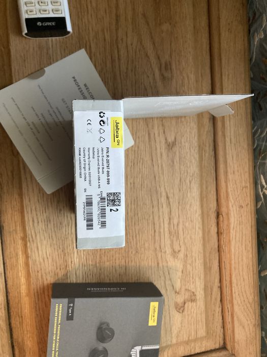 Jabra EVOLVVE 2 bugs