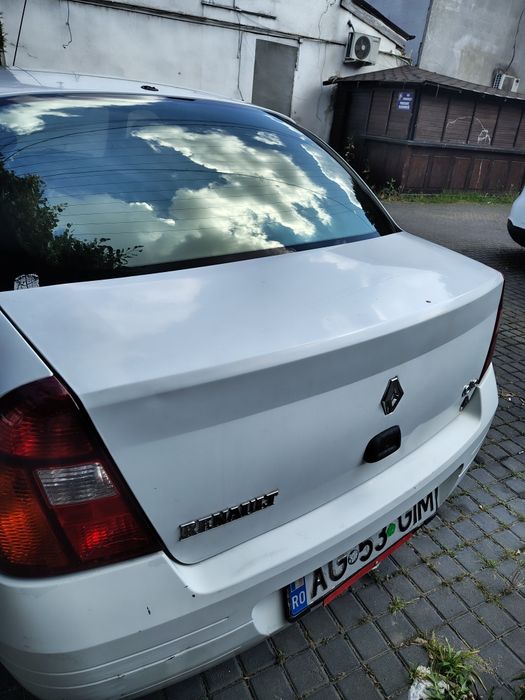 RENAULT Clio 2000 — imagine 5