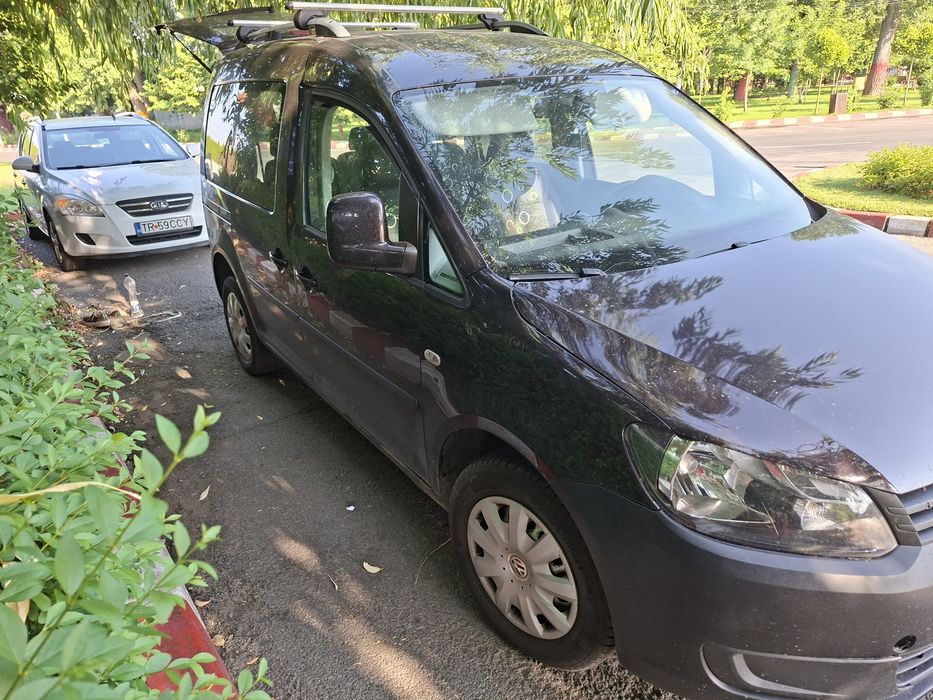 VOLKSWAGEN Caddy 2012 — imagine 2