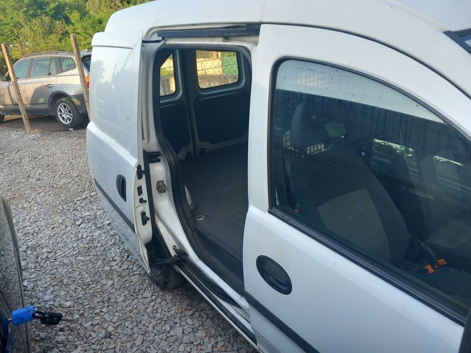 Opel Combo 1.3cdti-75кс./2010г/- на части