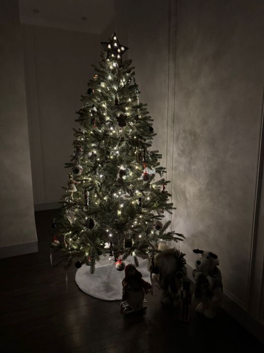 Елка 210 см темнозеленый цвет