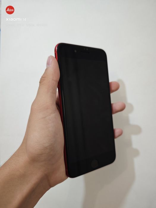 iPhone 8 Plus (64 ГБ, АКБ - 79%).