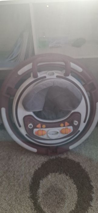 Продам  детские ходунки  за 3000