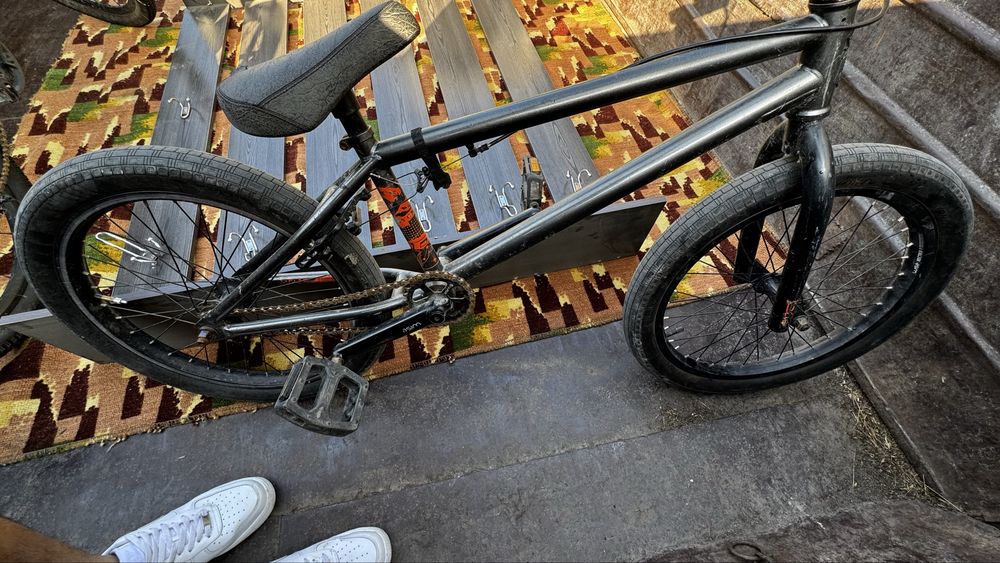 Продам BMX велосипед DK АМЕРИКАНСКИЙ
