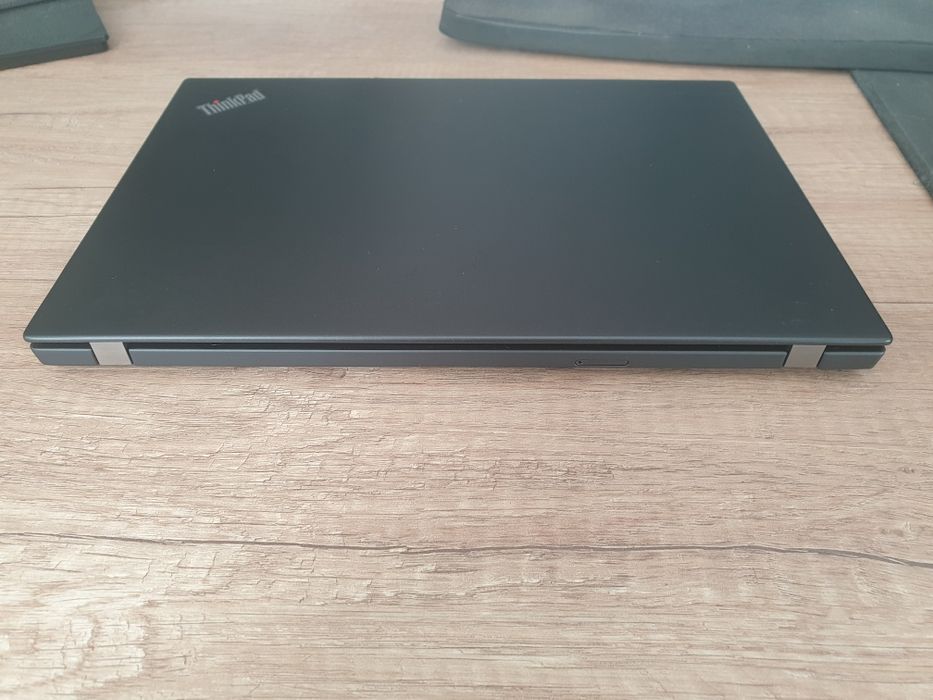 Лаптоп Lenovo ThinkPad X390