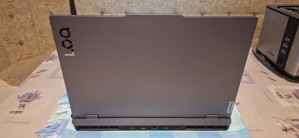 Laptop GAMING - Lenovo LOQ 15IAX9 (ca nou, in garantie )
