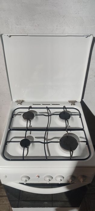 Газовая плита INDESIT