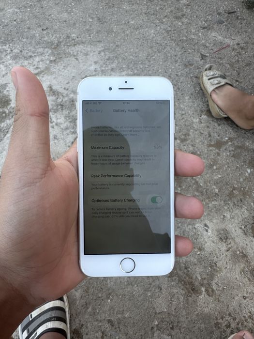 Продавам Iphone 6s 16gb