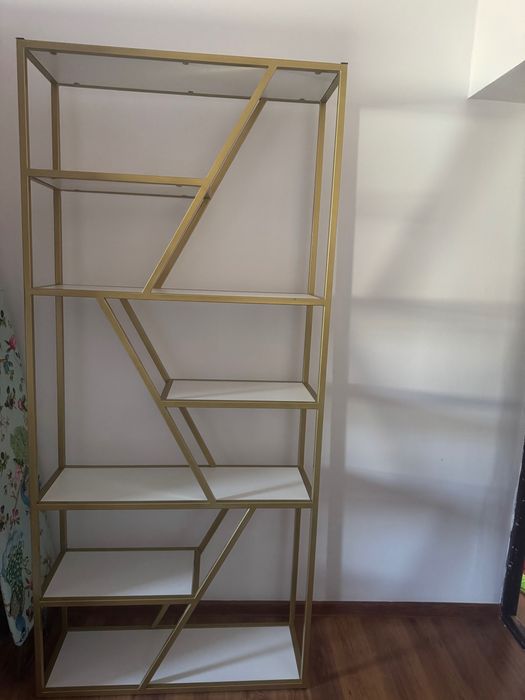 Стеллаж для товара