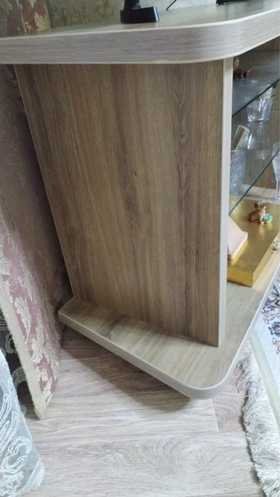 Тумба под телевизор