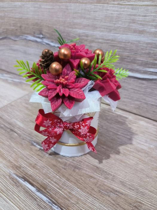 Коледни сапунени букети