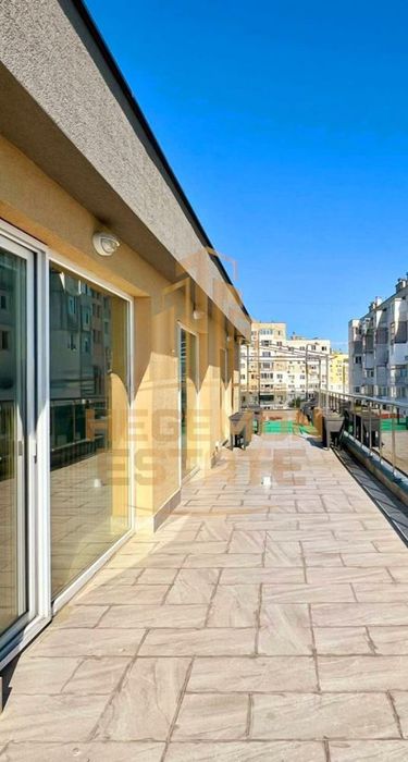 Продава се Тристаен апартамент в Варна, Кайсиева градина - 75 кв.м за 1292 €/кв.м - Снимка #8