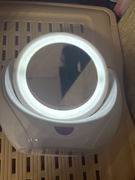 Oglinda machiaj cu led