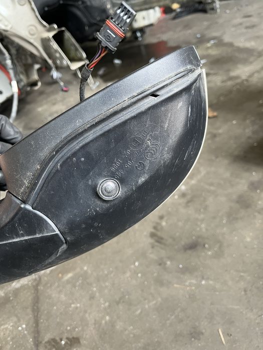 Дясно огледало с камера бмв х3 ф25 ( ogledalo bmw x3 f25 )