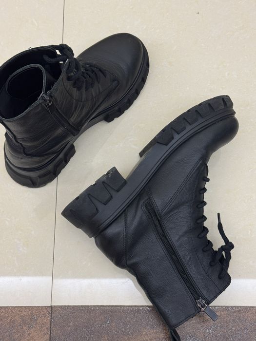 Ghete negre piele naturala 38