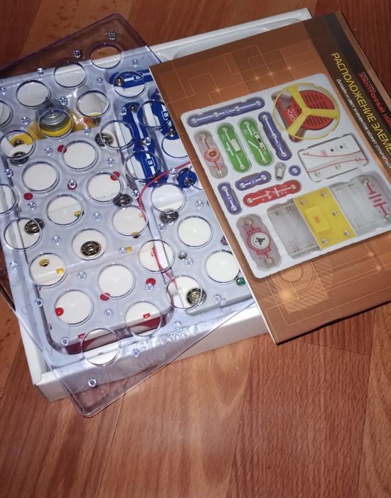 Электронные конструкторы Знаток