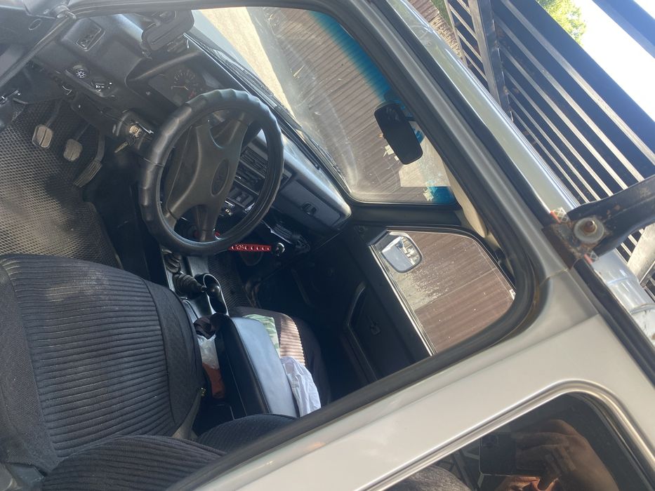 Niva 2014 yil urbon 4 ewilil 278000 yurgan holati zor