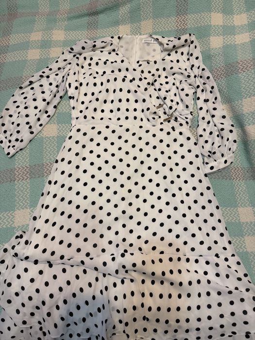 Платья отдам все за 5000