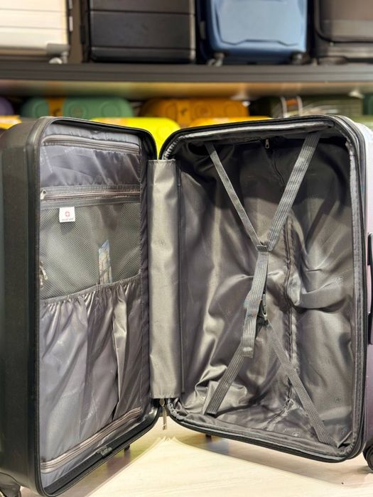 Фирменный чемодан Saber