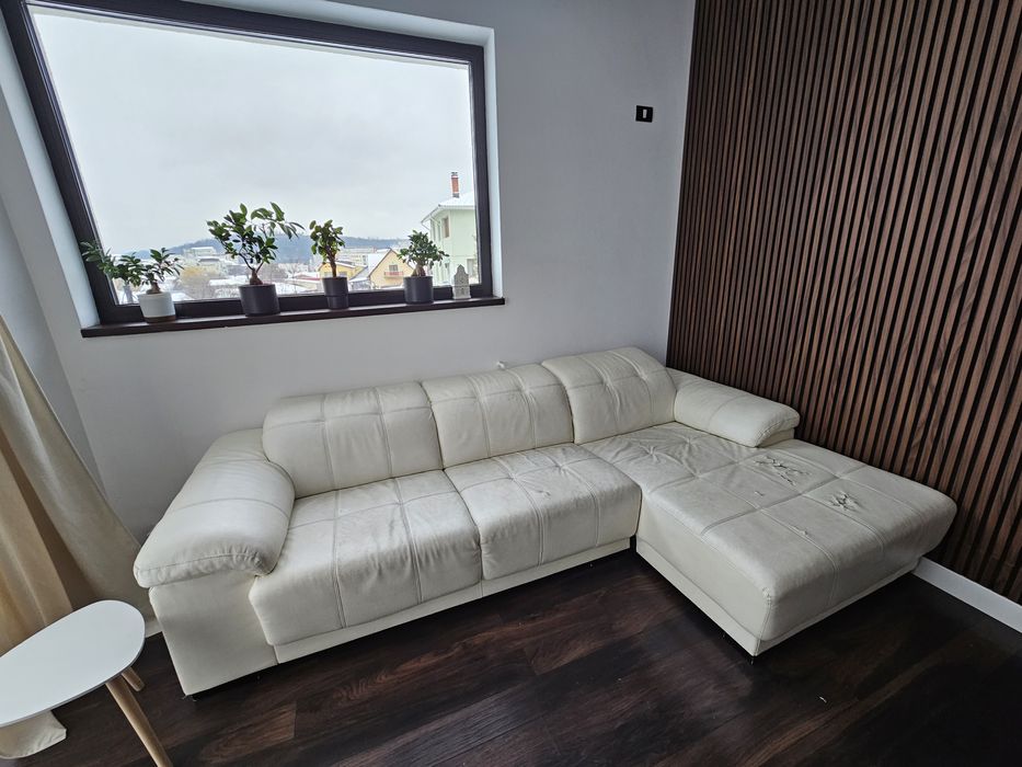 Colțar piele ecologică crem