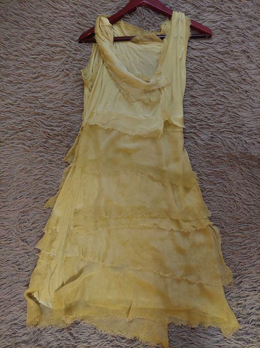 Платье фирмы collins и Итальянское в лимонном цвете