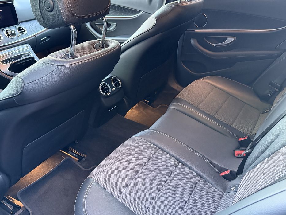 Vand Mercedes E300e plug-in hibrid 2020 luna 11