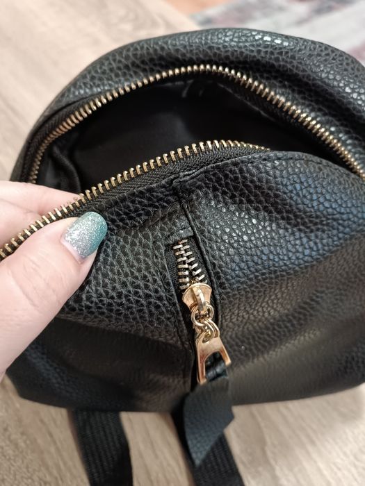 Дамска малка раница