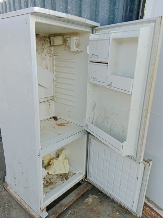 Ескі Холаделник бар