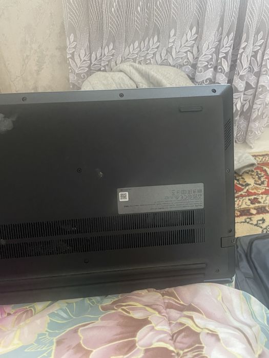 Ноутбук Lenovo nout