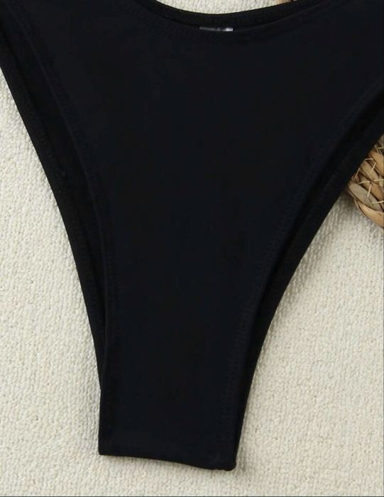 Бански костюм тренд