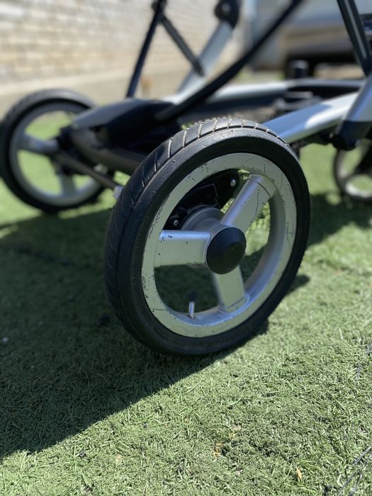 Продам коляску Peg perego италия
