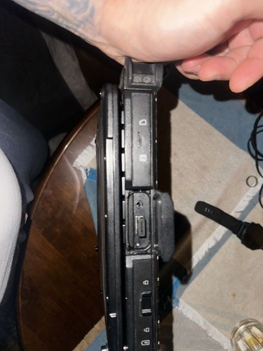 leptop profesional Getac v110 i5