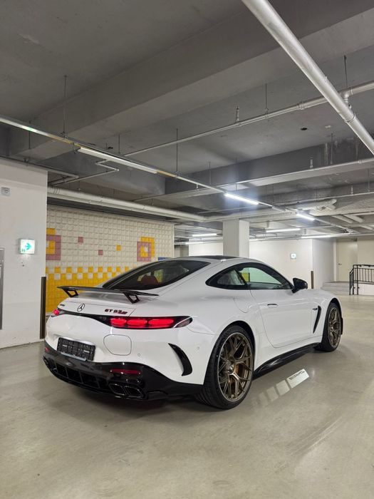 Mercedes-Benz gt63 SE performance Hybrid