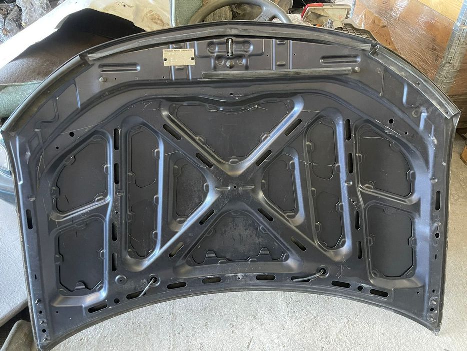 Капот Митсубиси Оутлендер 2 поколение