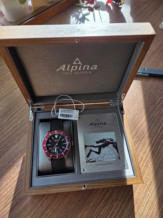 Alpina Seastrong Diver 300