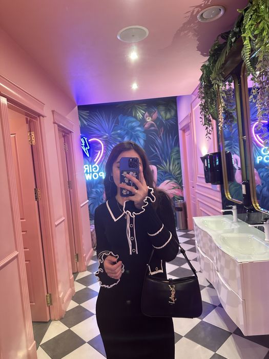 Роскошное платье