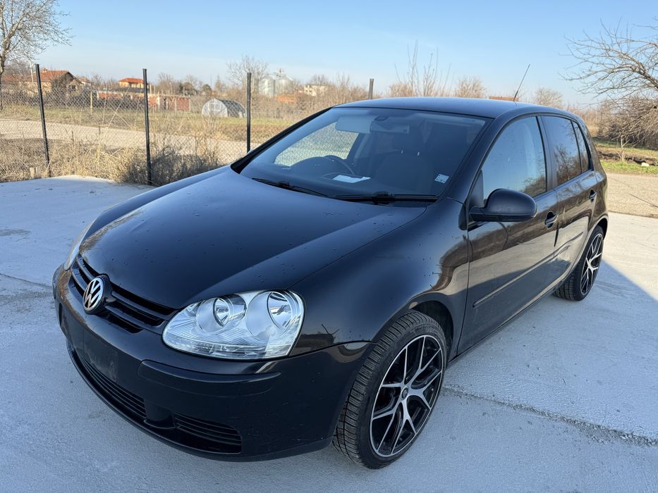 VW Golf 5 1.6FSI на части