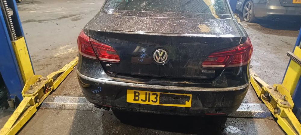 Dezmembrari / Dezmembrez VW Passat CC (358) [Fabr 2012-2016] 2.0 TDI CFFB cutie viteze manuala cod culoare LC9X