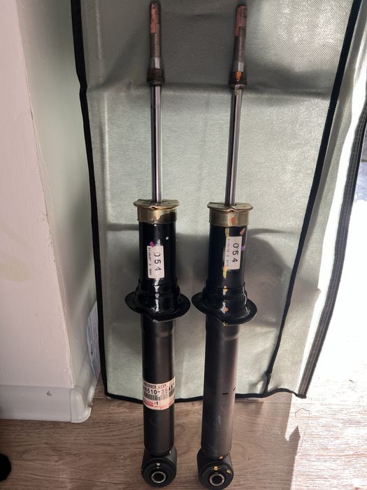 Амартизаторы Лексус GS300 (s160)