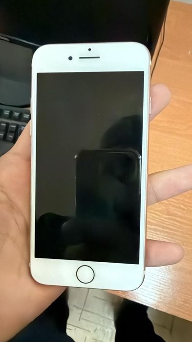 айфон 7 сатылады